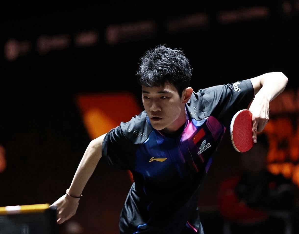 世界杯官方直播平台下载-双喜临门！国乒20岁新星崛起冲冠：当梁靖崑替身，曾击败张本智和