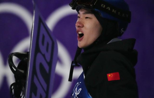 世界杯客户端安装包-两个周期两登领奖台 苏翊鸣摘铜仍载入大跳台史册