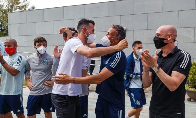 世界杯赛事直播app下载官网-布斯克茨康复归队报到 西班牙队全员热烈欢迎